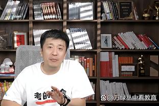 卢卡斯：我和弟弟特奥完全不一样，我是后卫他是边翼