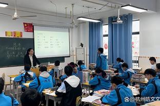 突出一个流畅！掘金半场全队0罚球 但53投26中&命中率接近50%